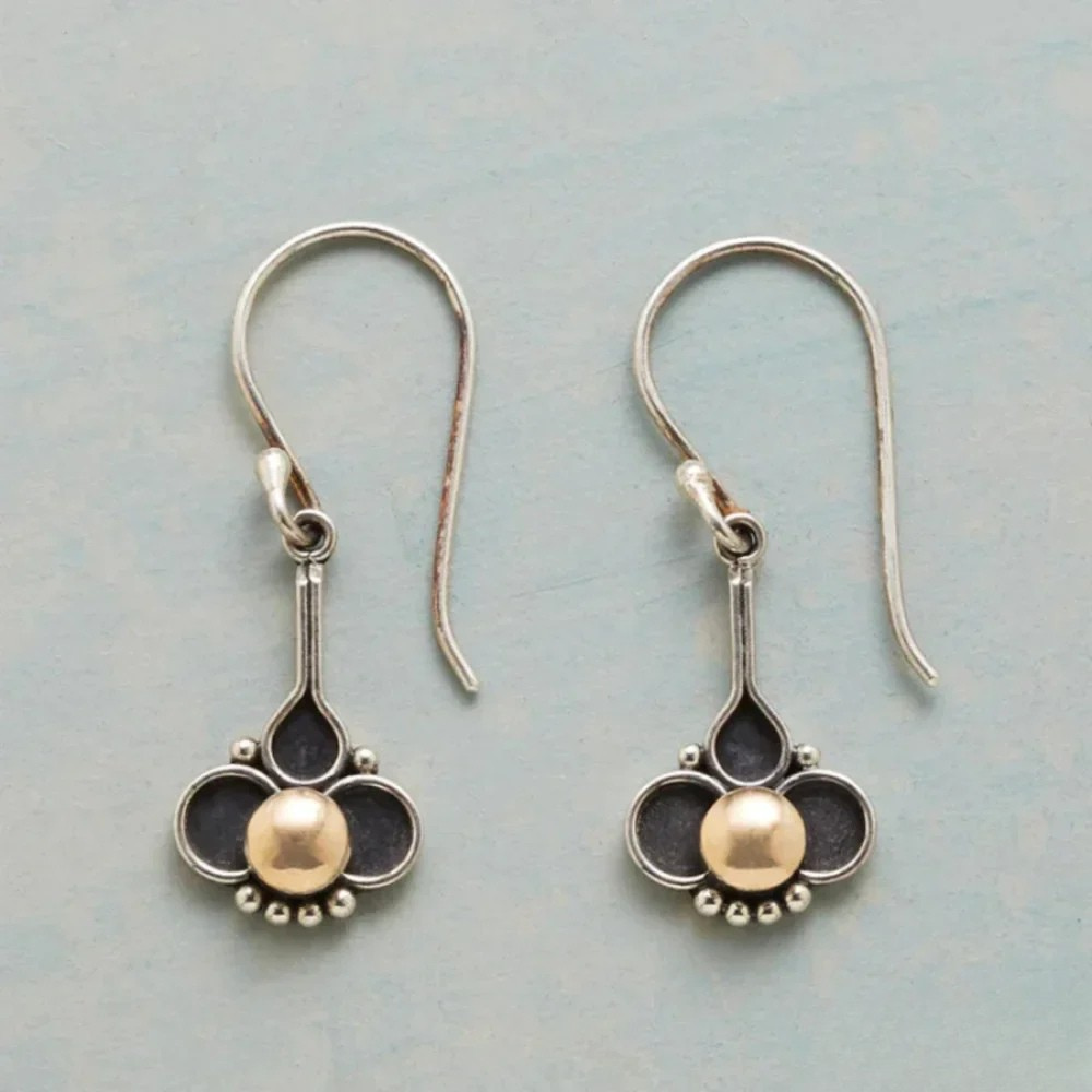 Bohemiska Clover Pärlörhängen